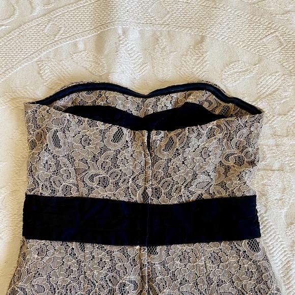 Vintage Y2K H&M Grey Lace Dress - Picture 5 of 8